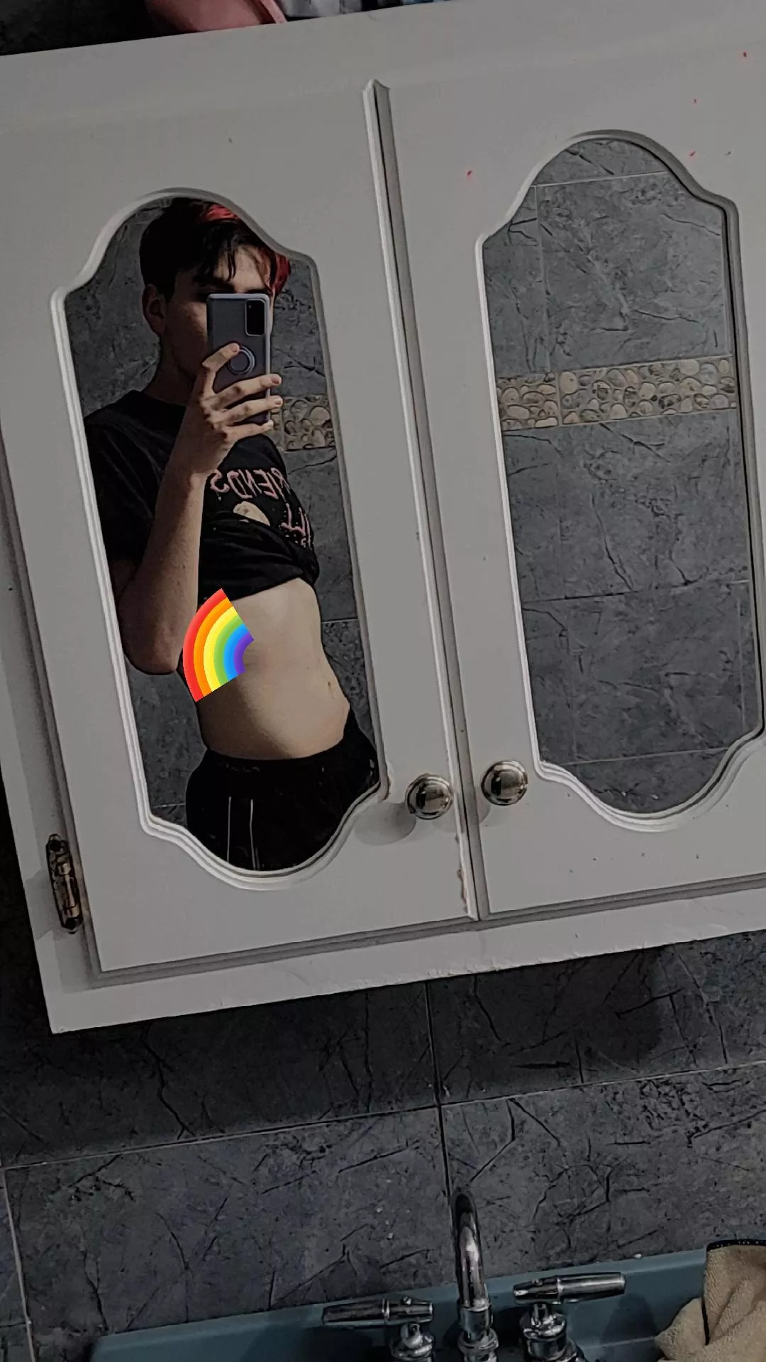 19 latino bottom looking fun i love daddys,verbal but all is welcome add me ximevass posted by male_stib