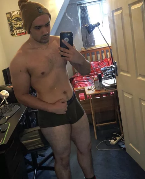 23 who’s chilling? Dom_0105 by Dom0105