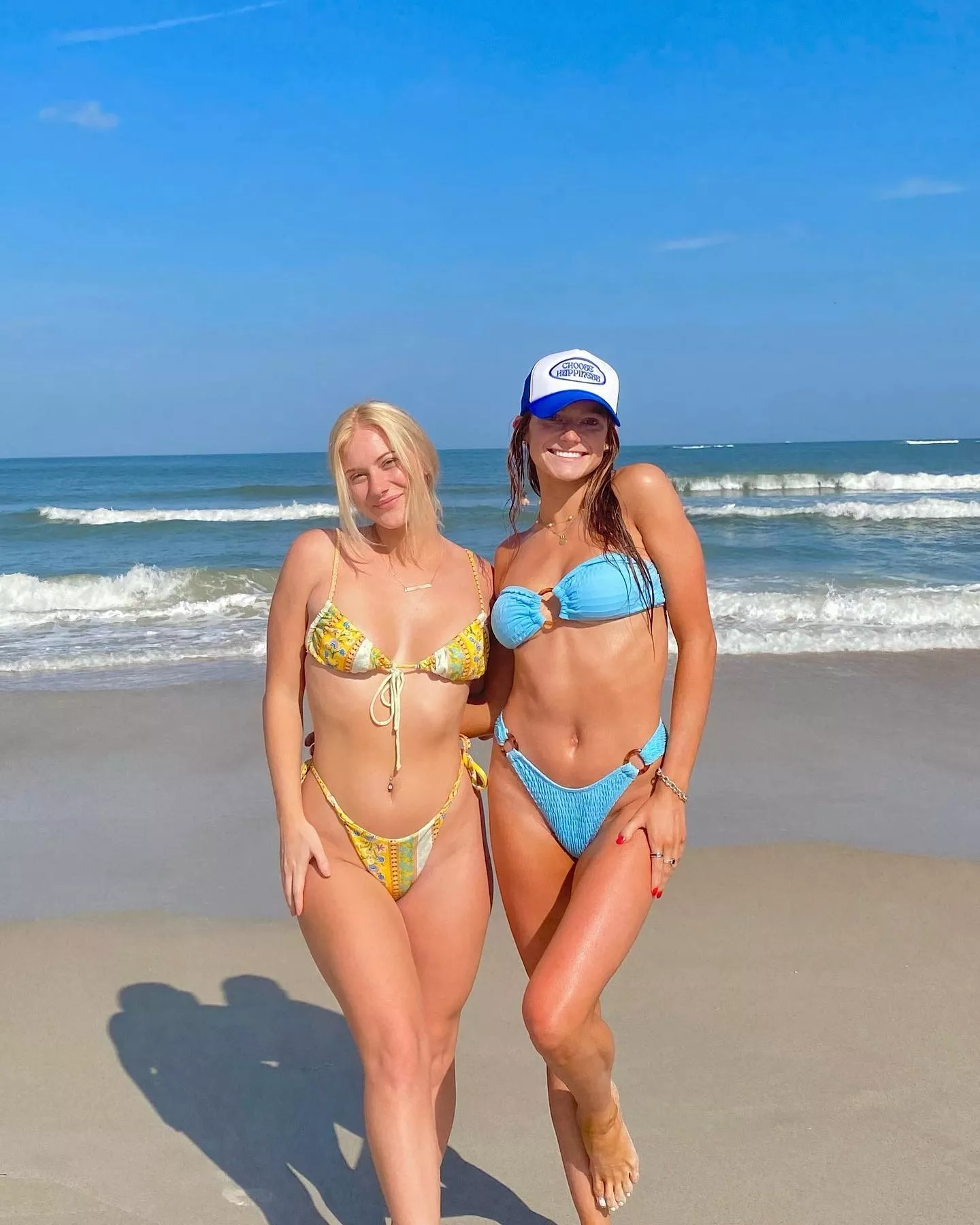 Blonde or Brunette? posted by ColdSandwich520