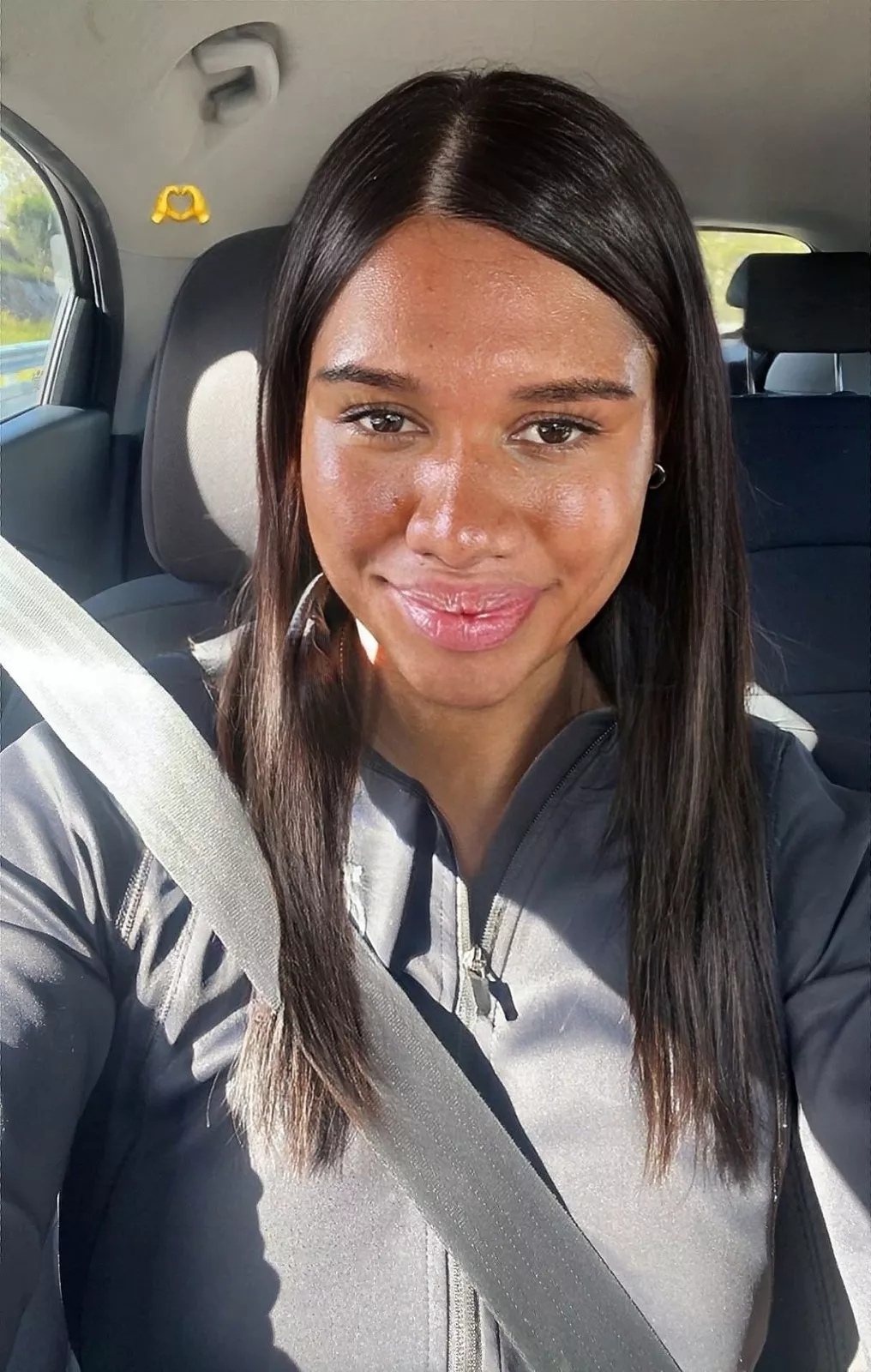 Do I have a face that deserves cum? #NoMakeup posted by Maori_BarbieDoll