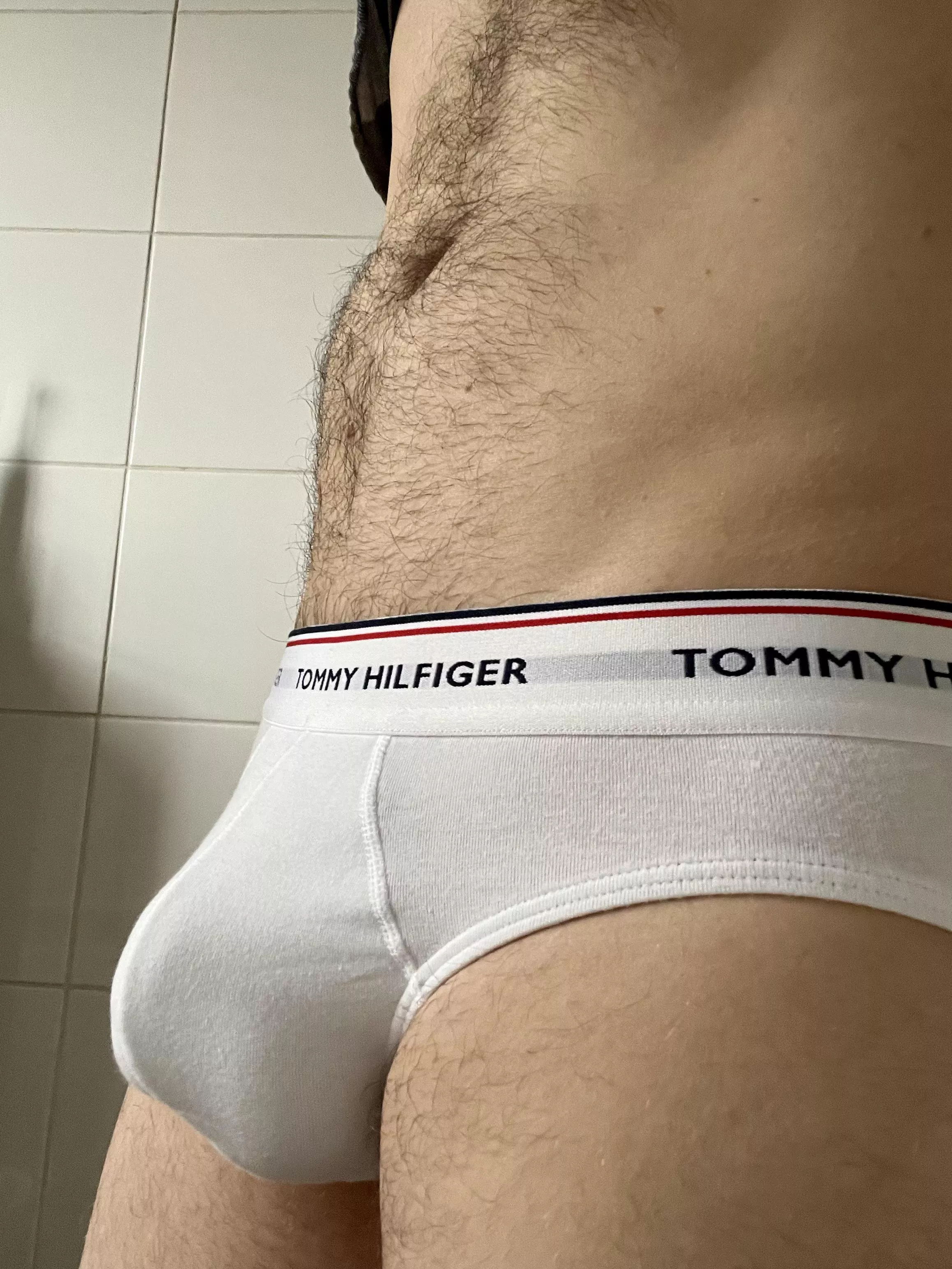 Do you like my otter bulge? posted by snp_t1
