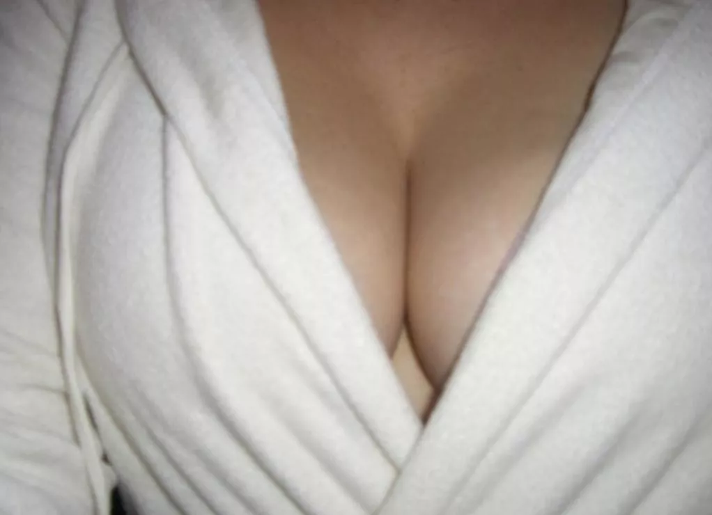 F19🥺CHUBBY TITTIES🥺 posted by Ricbvgdegbcxxq