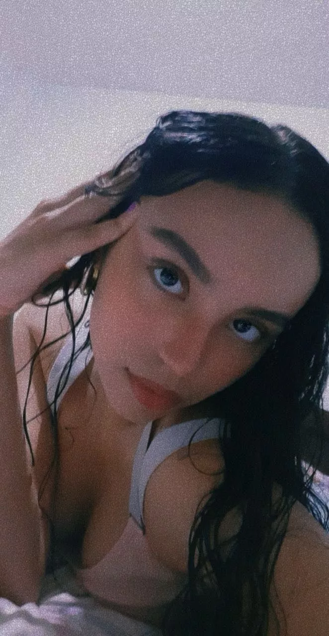 feeling seductive on wearing my new sports bra :) posted by Mia_Latina