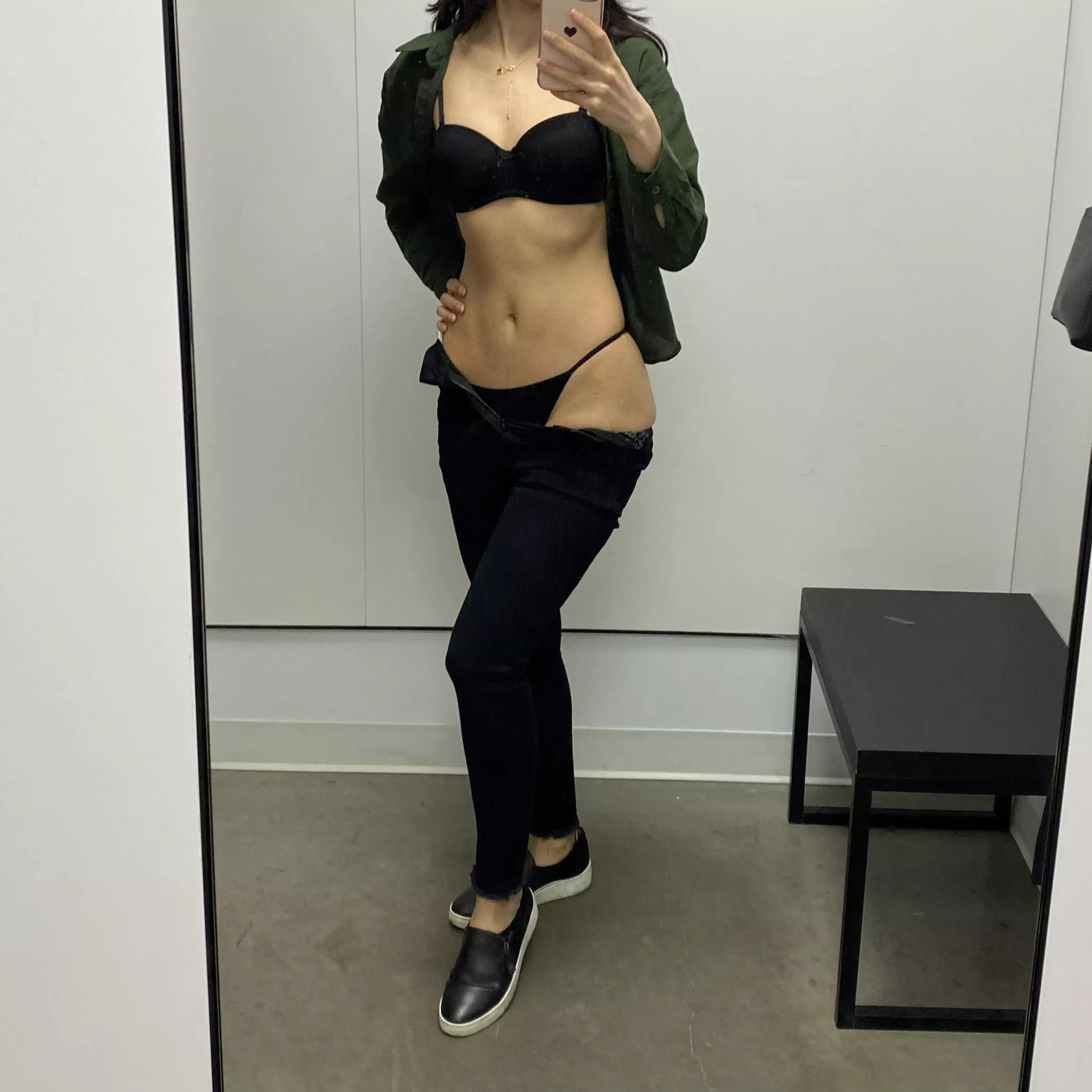 Felt sexy and I thought I could share with y'all 🙈 posted by PersCouple