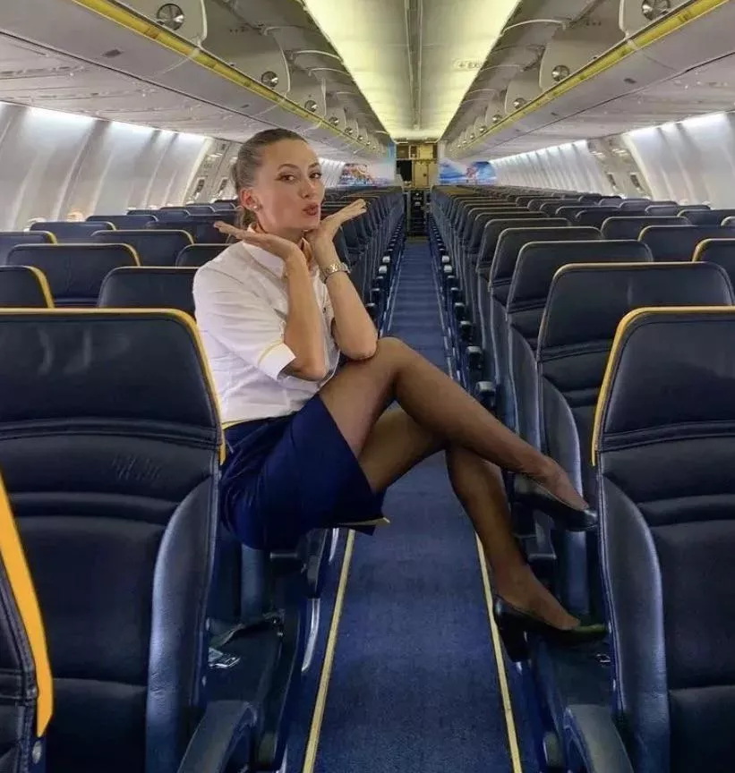 Friendly skies posted by arrayoutofbounds