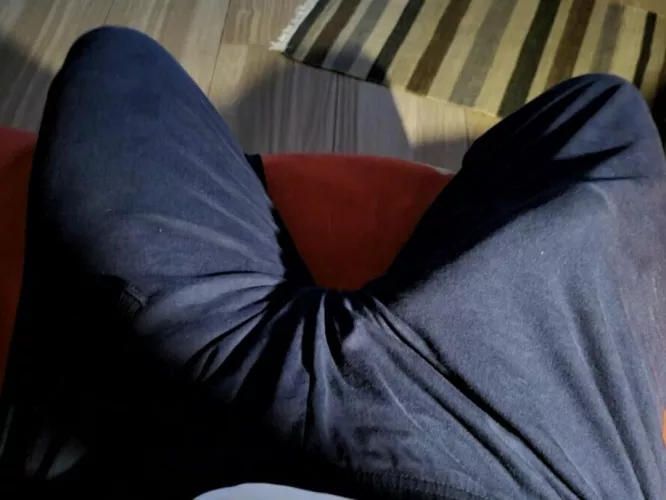 Gets the attention sometimes [M]25 by AllTab00