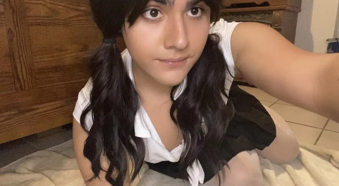 Happy Easter!!!!🐰 cum here and I’ll show you my Easter basket 😈 posted by kittykayleyla