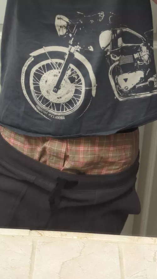 Happy Easter everyone by ShowMeYourUnderwear