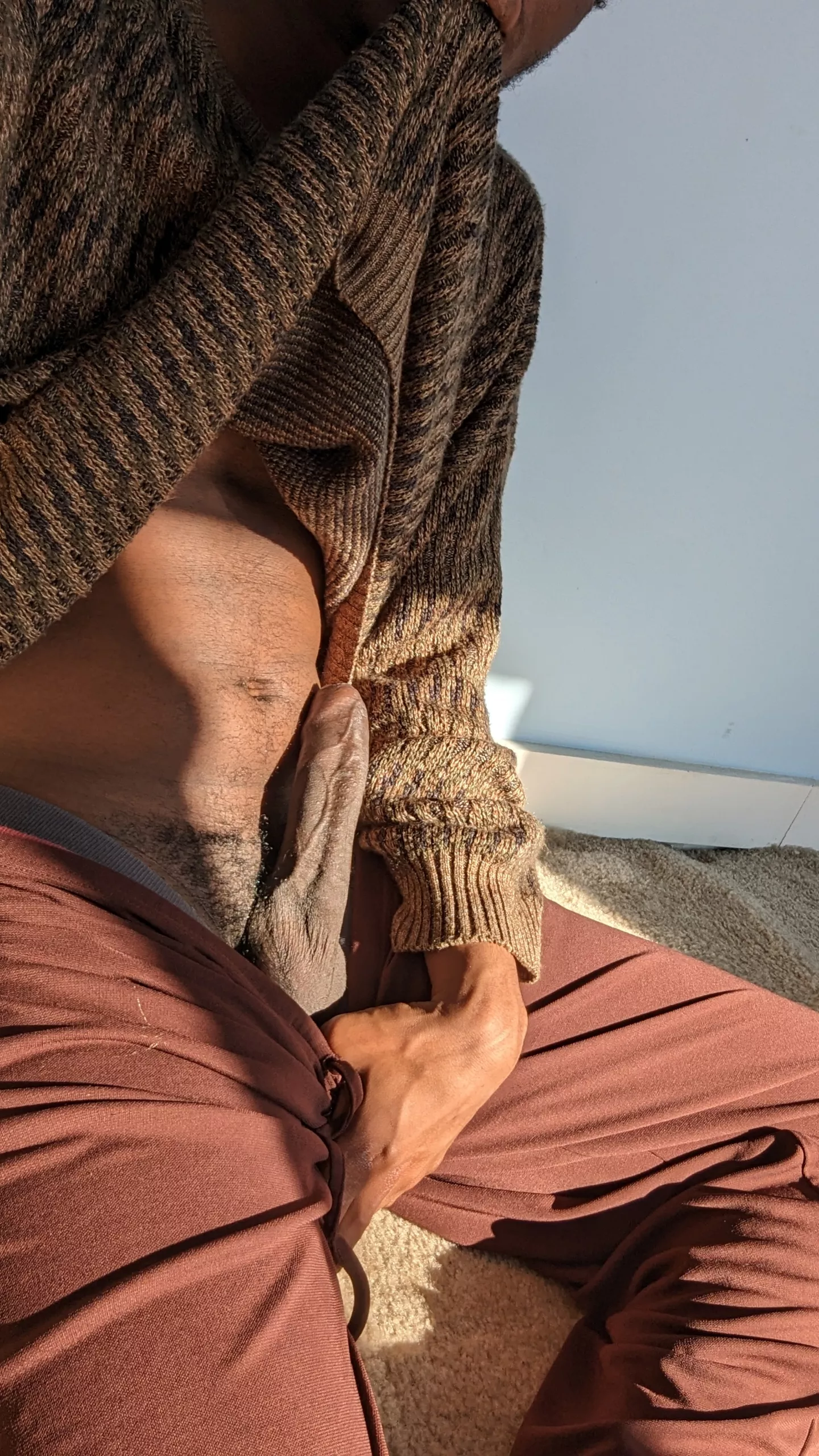 Happy Monday 🤗 posted by UwU_er