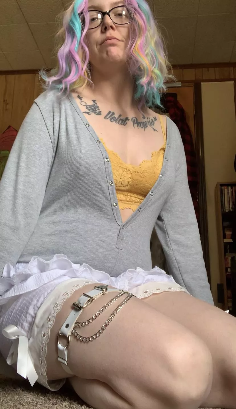 Happy Sunday lovelies posted by Kaizemay