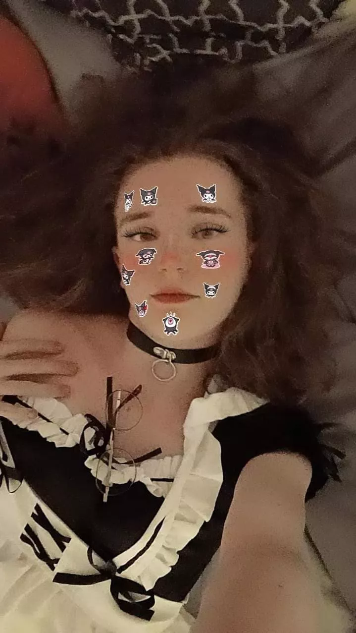 Heard it was mandatory to have a maid dress as femboy 🖤 posted by Stellyya