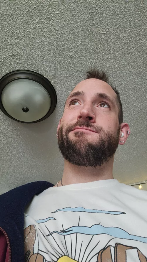 Hey. I know you're not ready for the new week... But let me tell you, you got this! You're gonna have a great week! by Ok-Property-2949