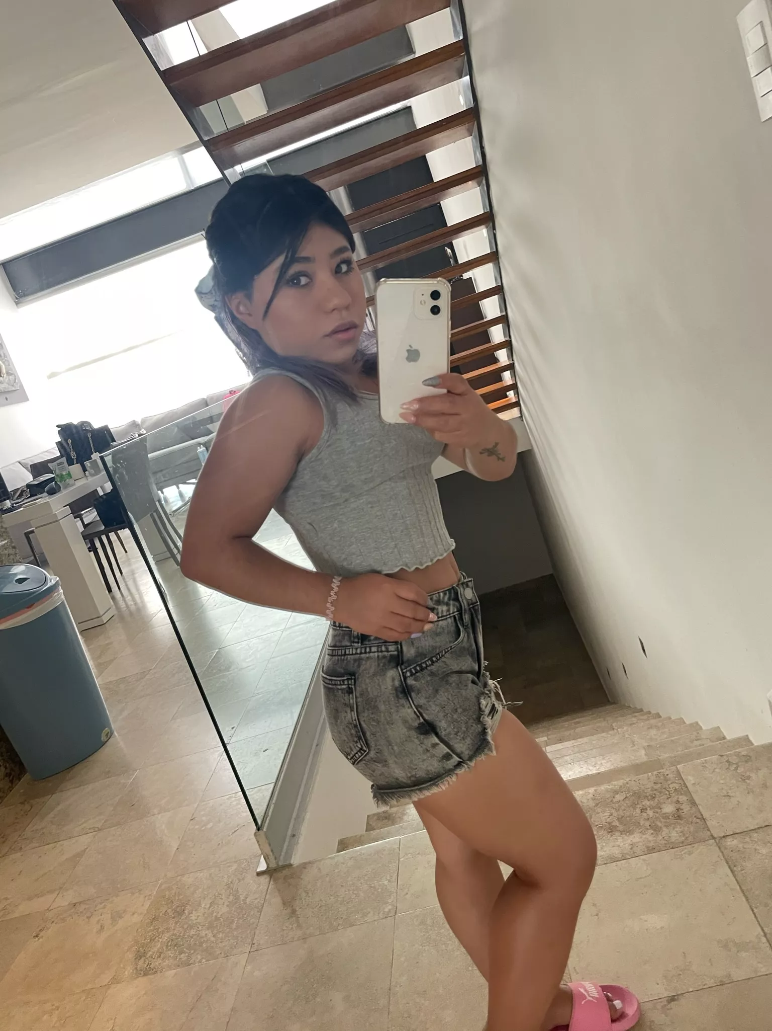 Heyy good morning :) posted by Kiwipeelz