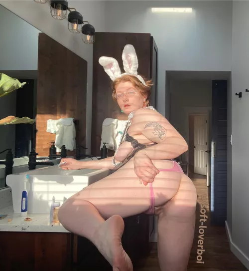 Hoppy Easter! Do you have a nice big carrot for this bunny? by soft-loverboi