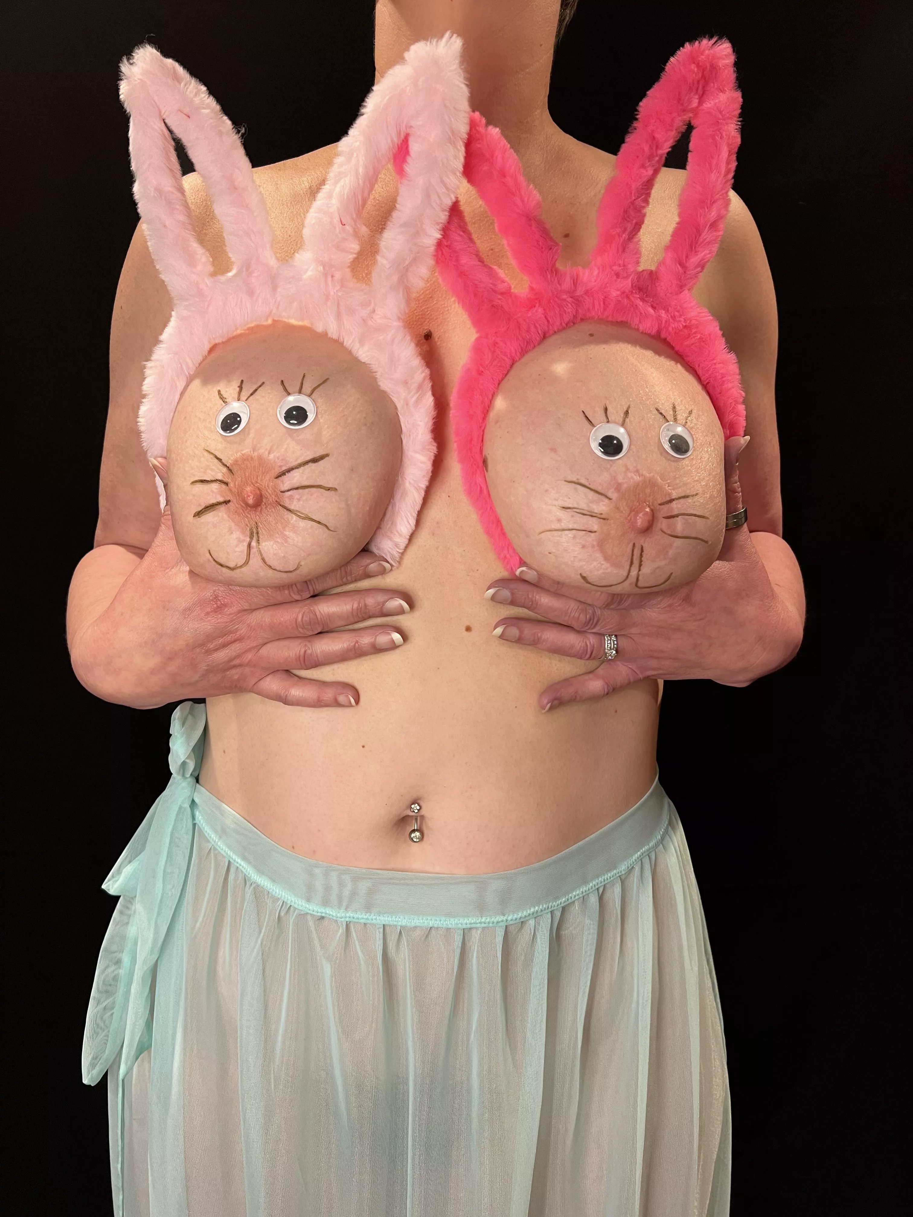 Hoppy Easter posted by TheMartiniMILF69