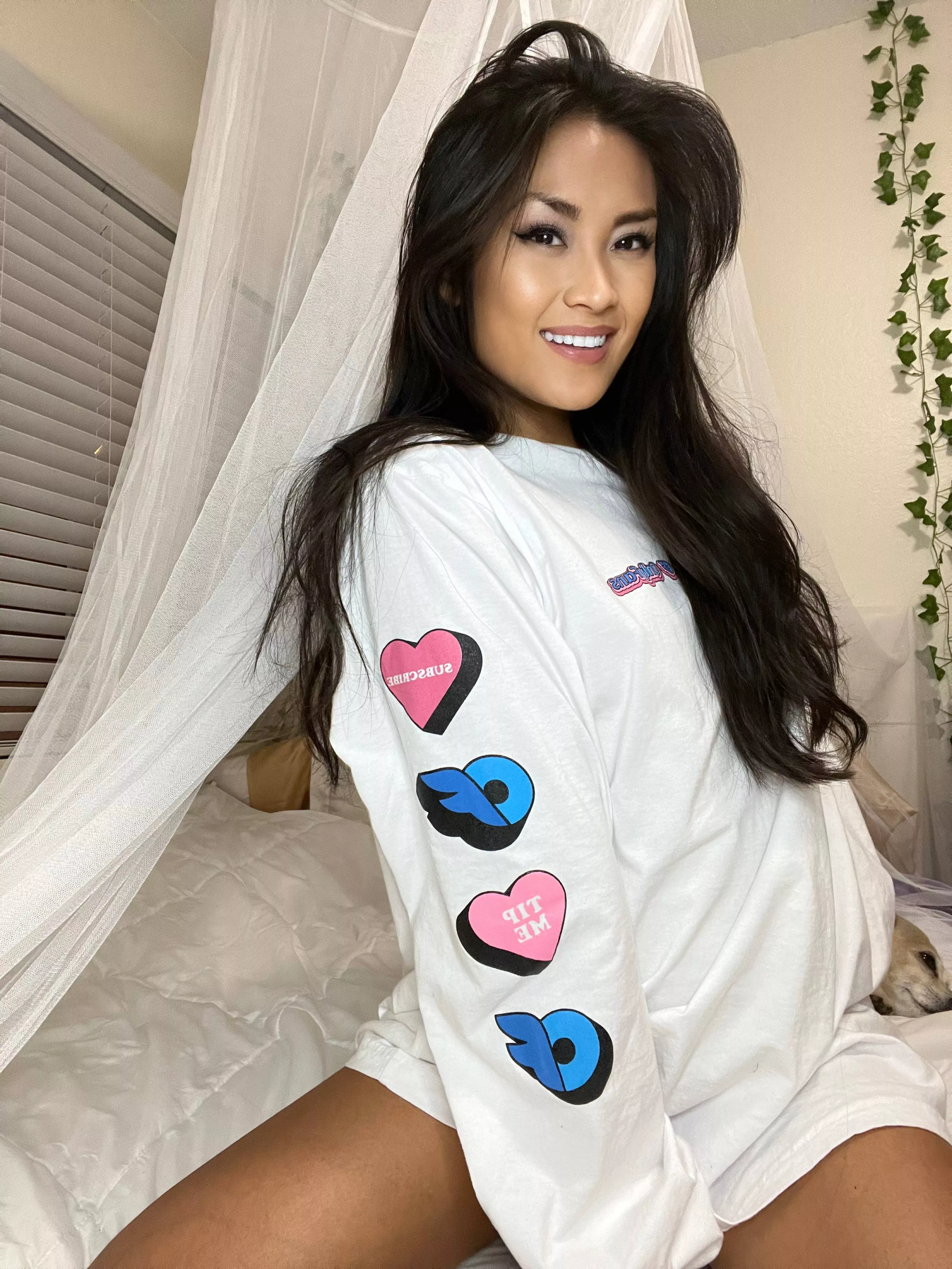 Hotter than your girlfriend! 😉 posted by sunshinesinababy