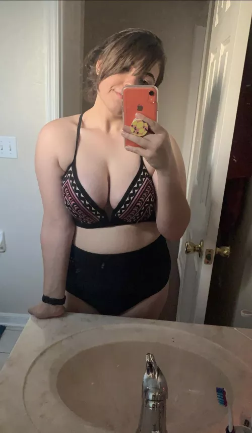 How does this swimsuit fit me? by sensitiveshygirl