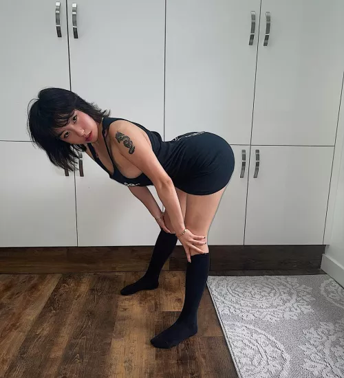 Hows the view from down there by Dreb4byOF