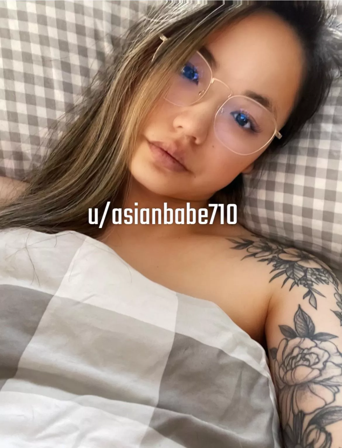 Let’s go to bed together posted by asianbabe710