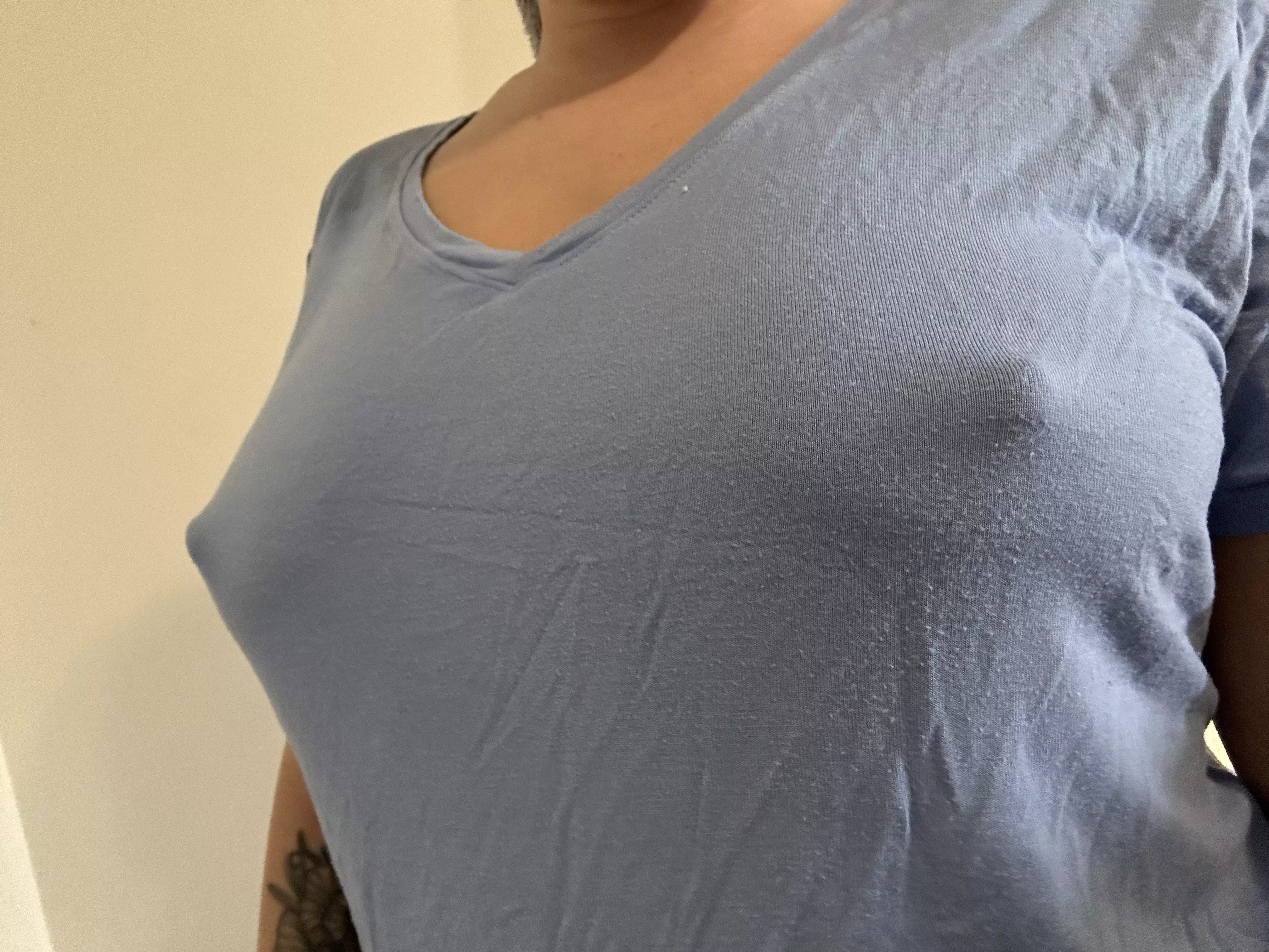 Love a good bra free day posted by RaelynnandKylie