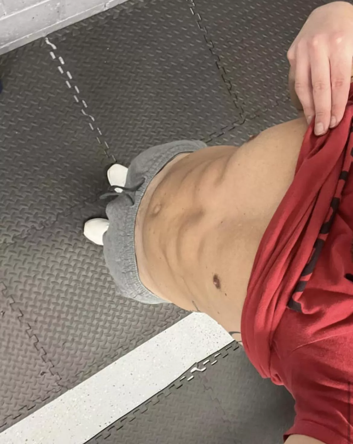 [M]ondays suck 😜 posted by Fit_Advertising8975