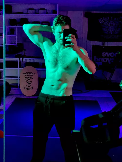 My biceps aren’t the only thing that’s big by Burns_hot