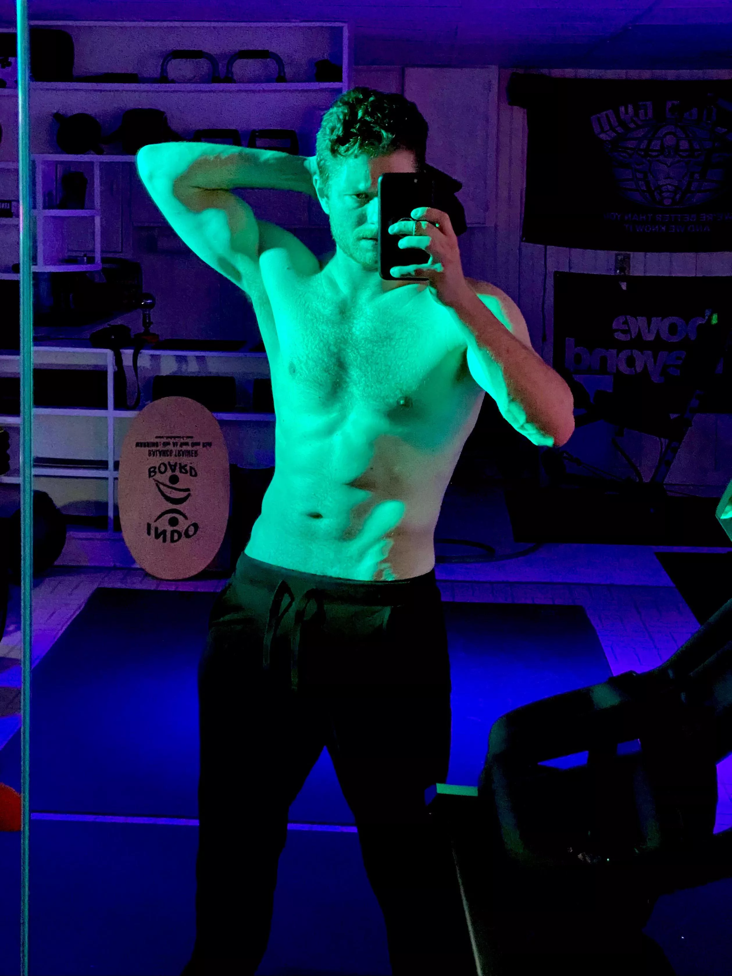 My biceps aren’t the only thing that’s big posted by Burns_hot