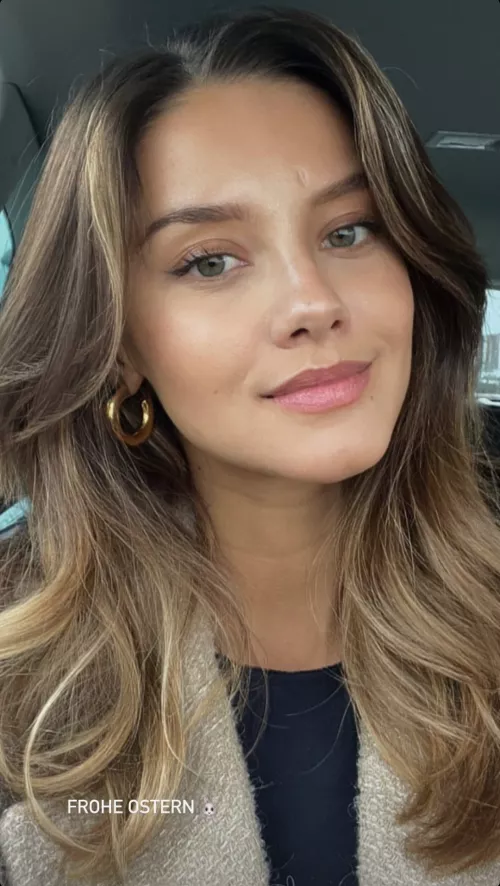 Nicola cavanis by Siddharth-Abhimanyu