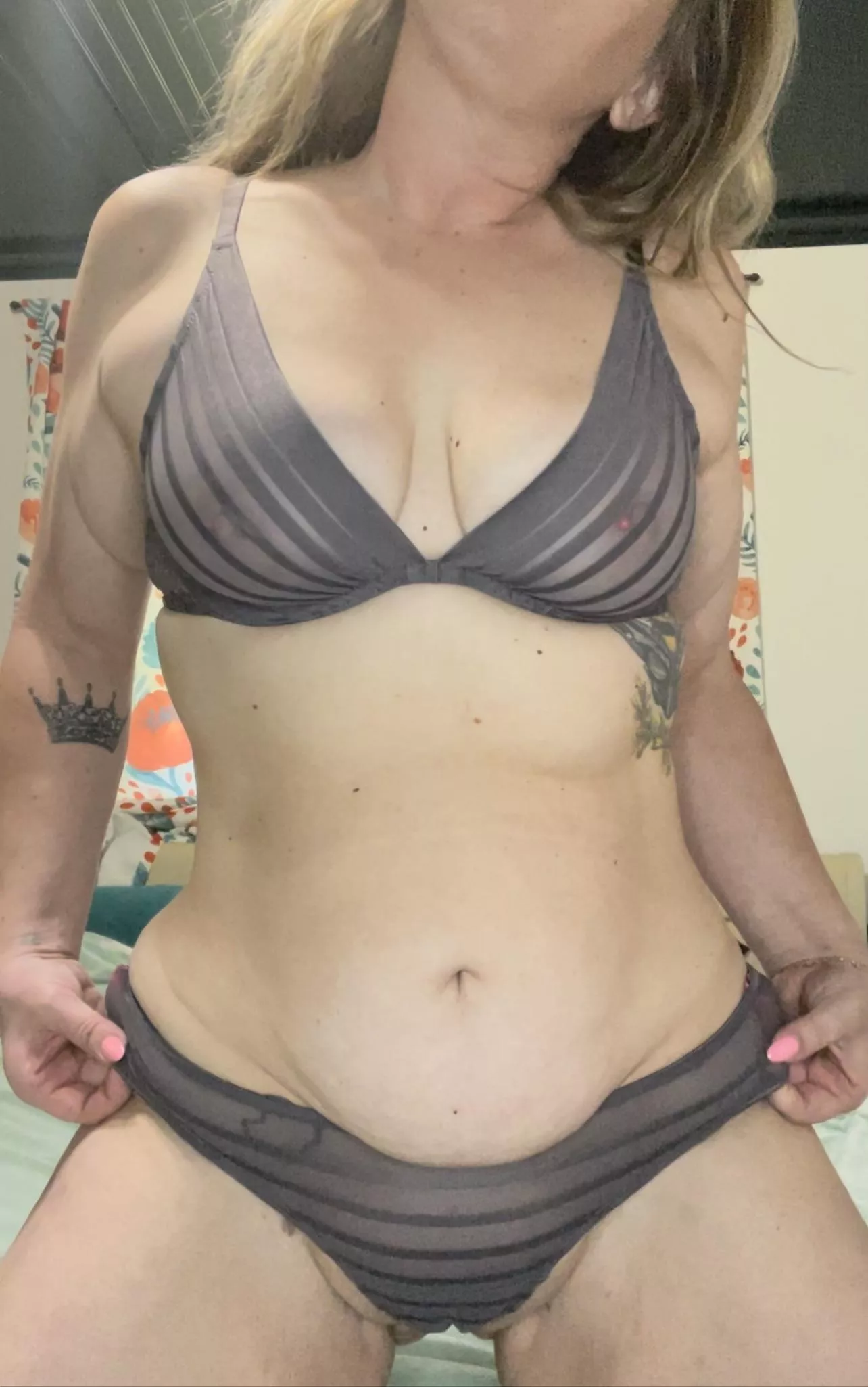 Peek-a-boo… posted by Sweetmama8070