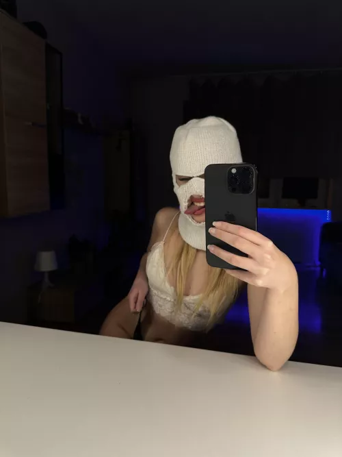 Ready on command daddy. by PetiteAbbey32