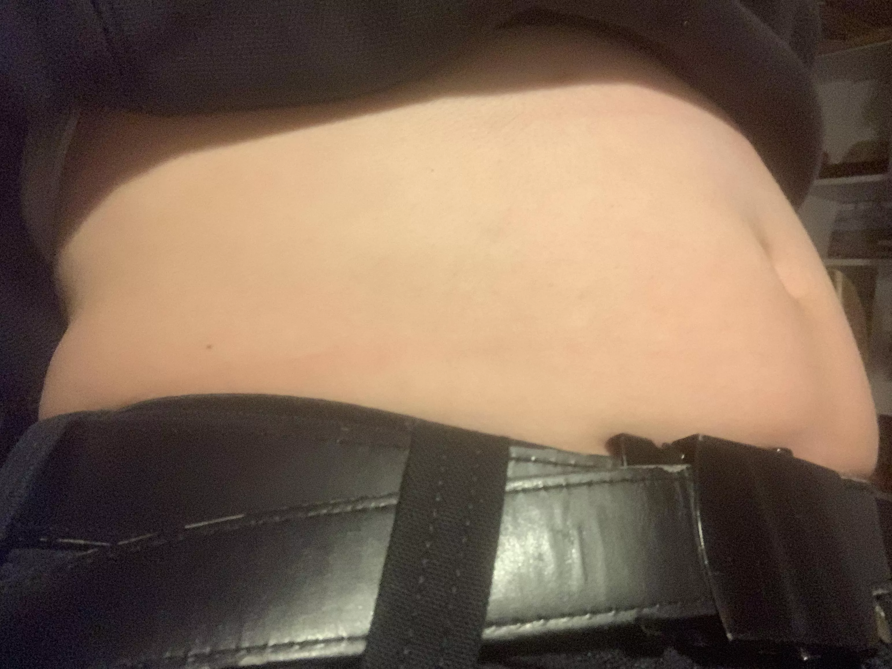 rub my belly as i eat posted by smolchubby