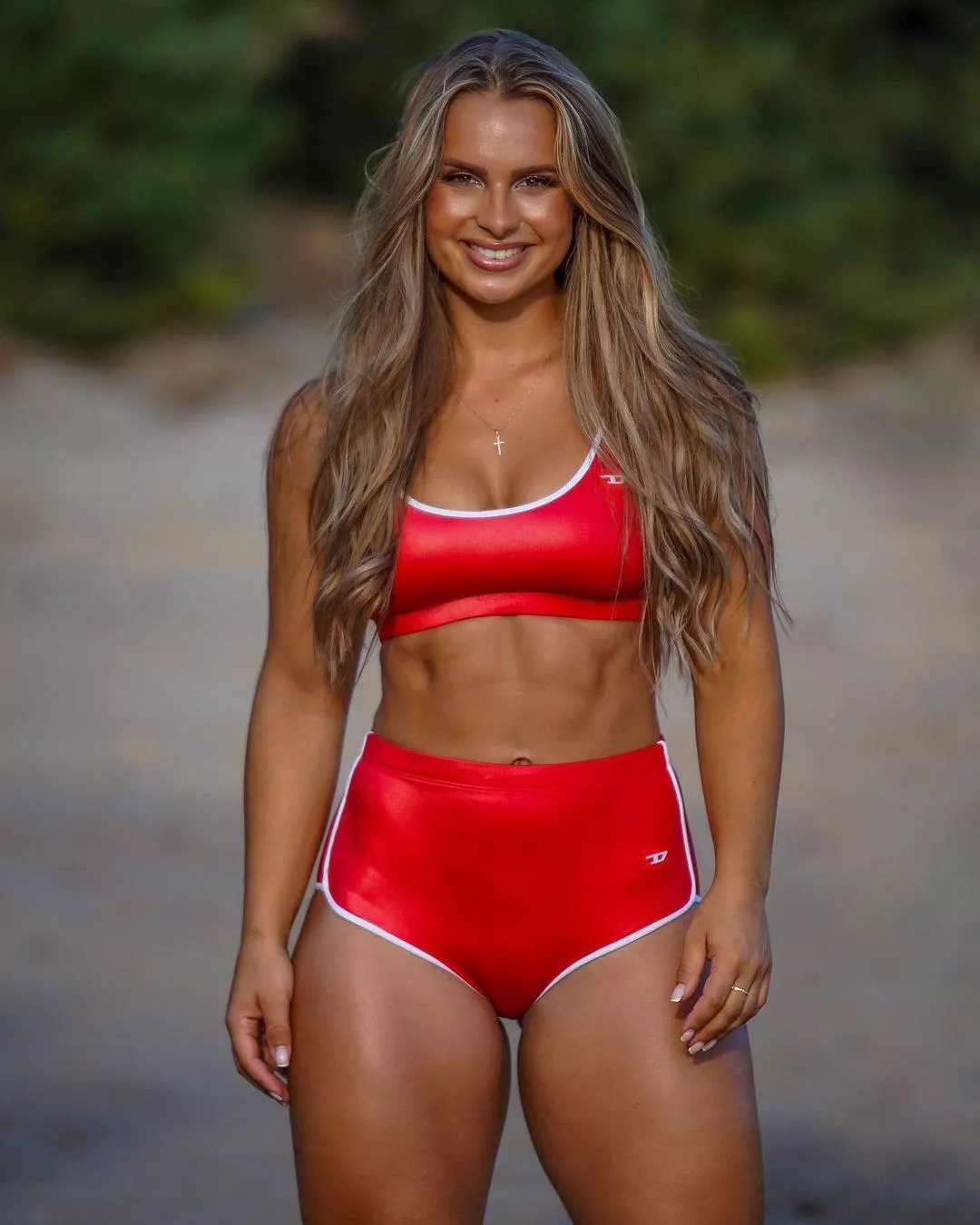 Savannah Prez posted by The_Eternaut