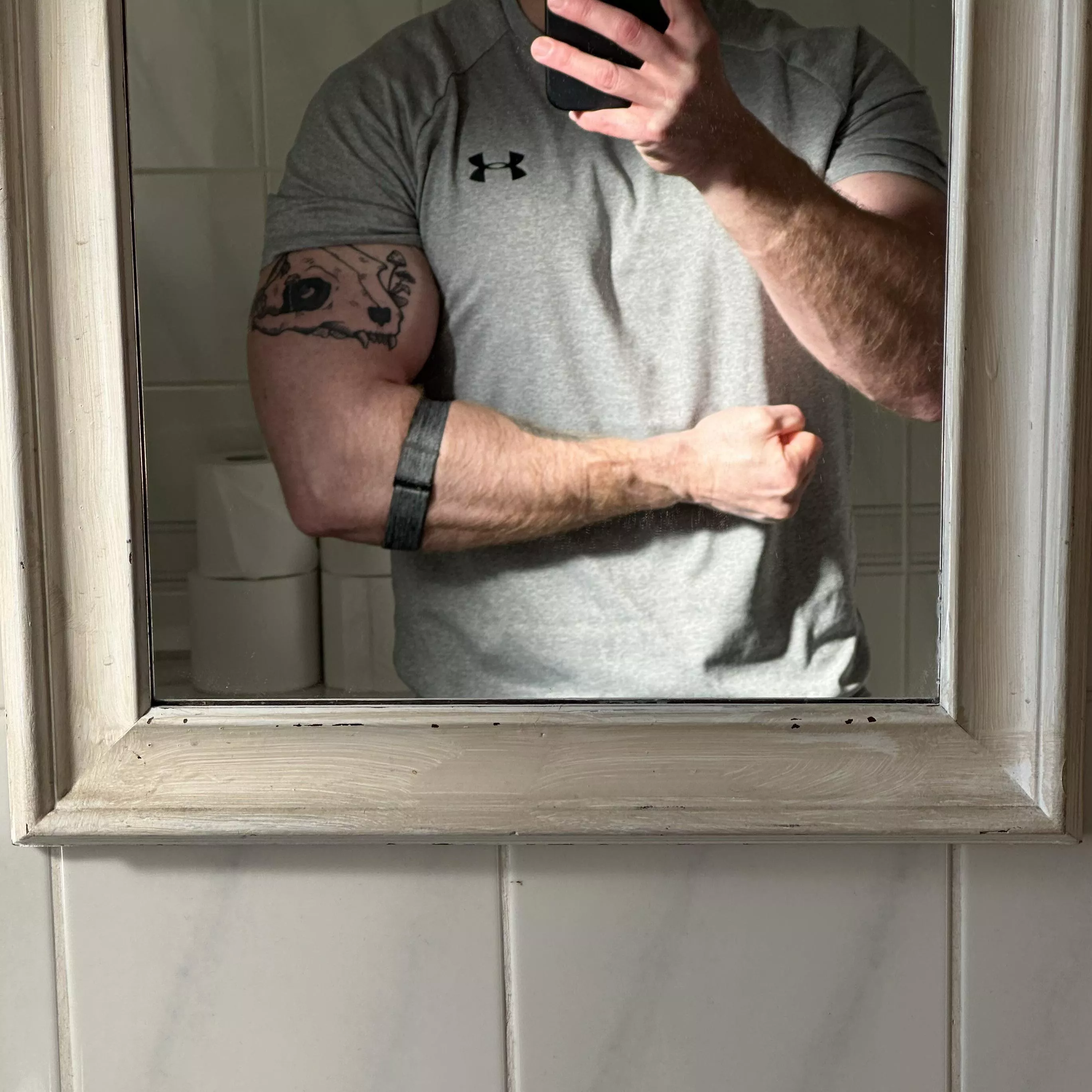 Sun's out, guns out! 🤭 posted by _TtTToriginal_