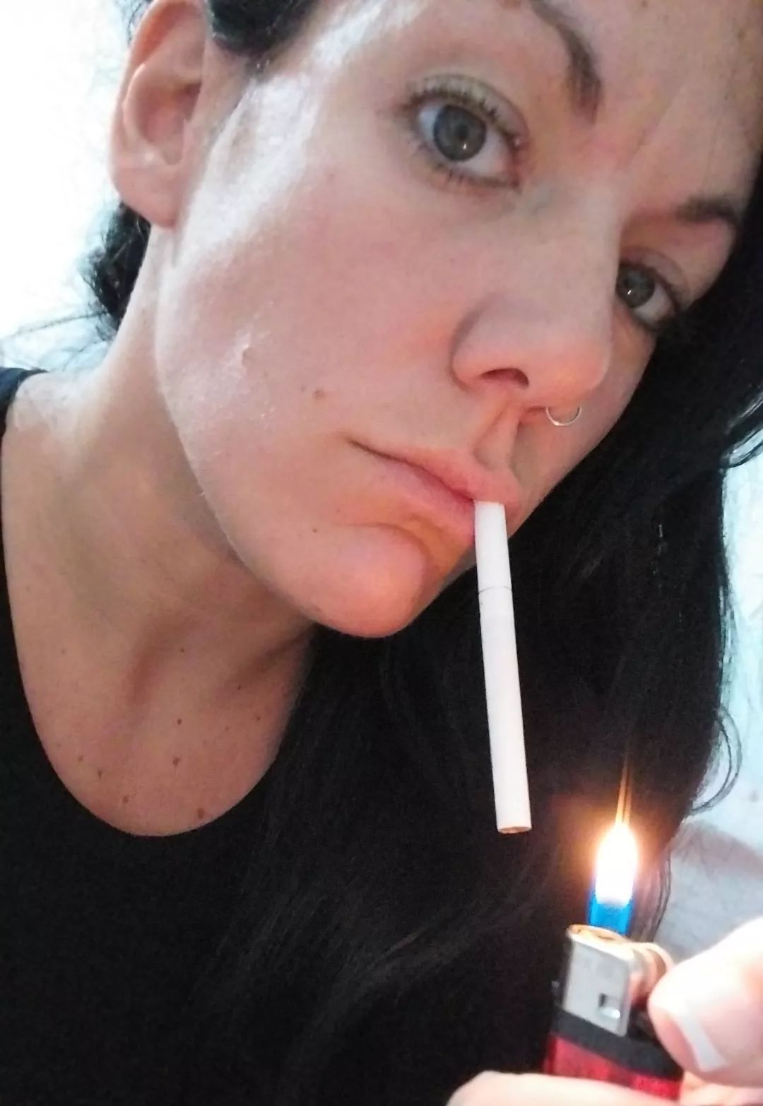 Take a cigarrette and smike with me posted by Main-Cheetah-4142