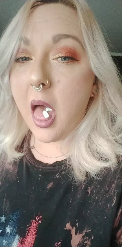 Taking meds for your mental health is got 🥰 by RachelSquirts_1104