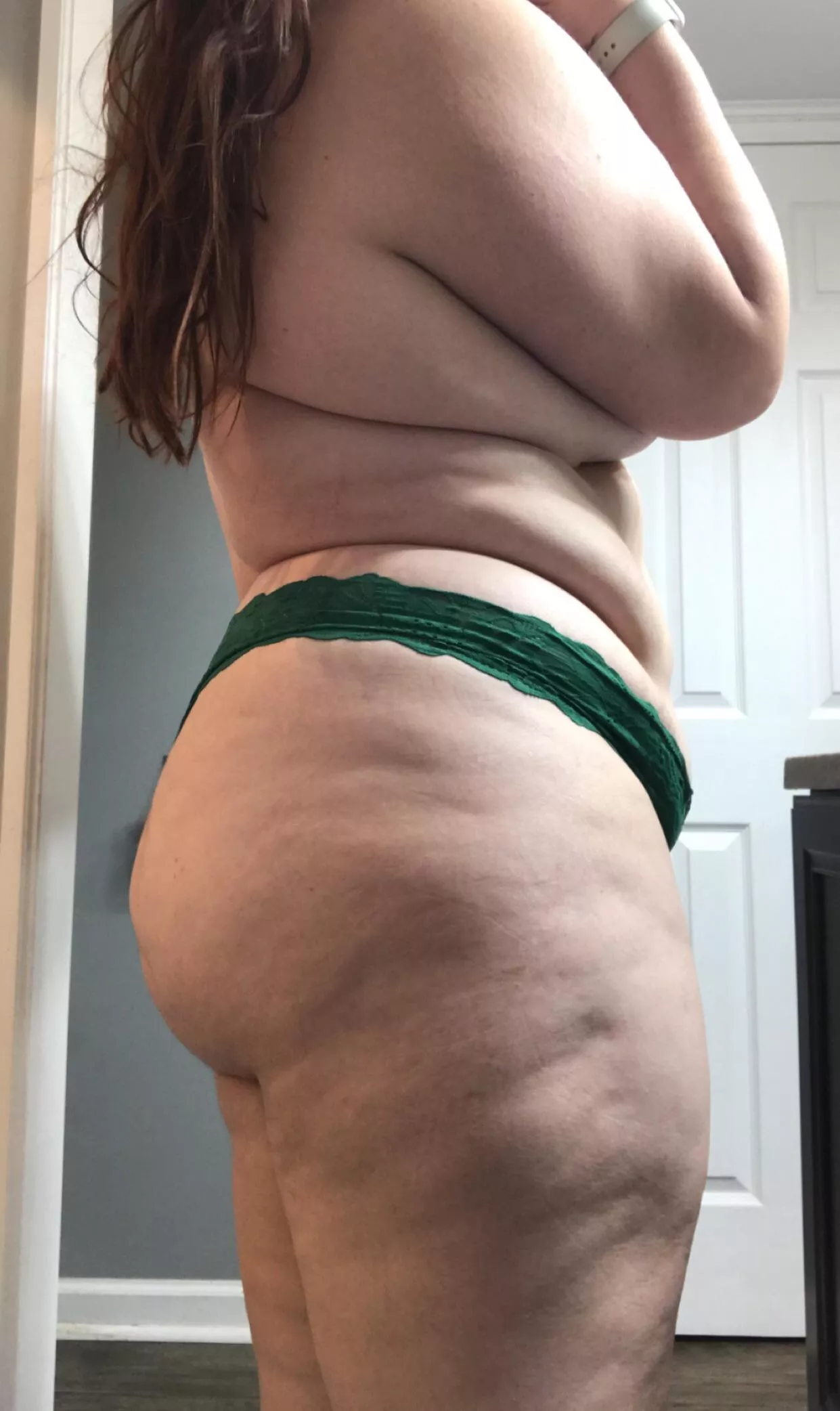 Trace your tongue along every curve posted by queenboootea