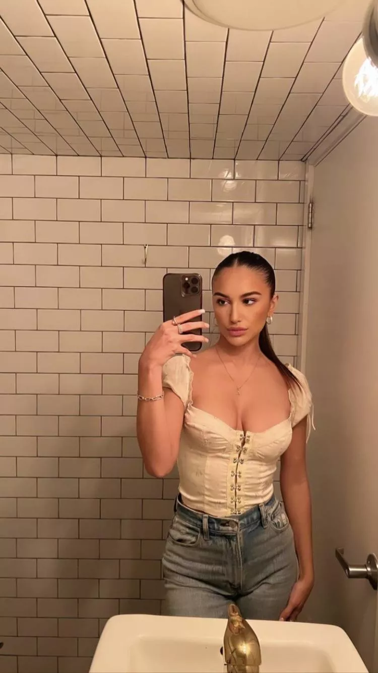 Wake up a hero posted by spicy_kingWest44