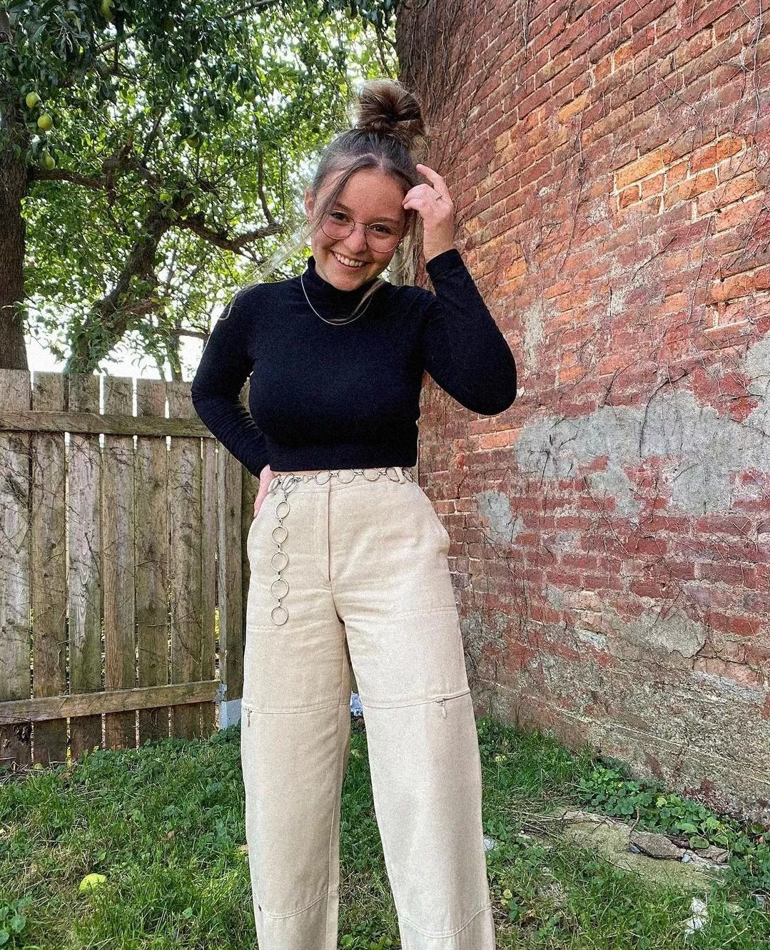 What do you think of my outfit ? 😊 posted by cloe4851