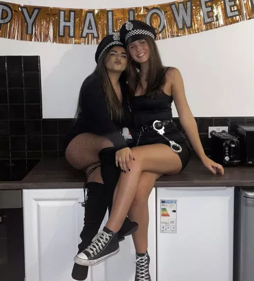 Which tight chav are you choosing? by unesterx