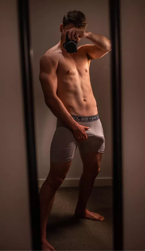 Worship every inch of me by Maple_Cock