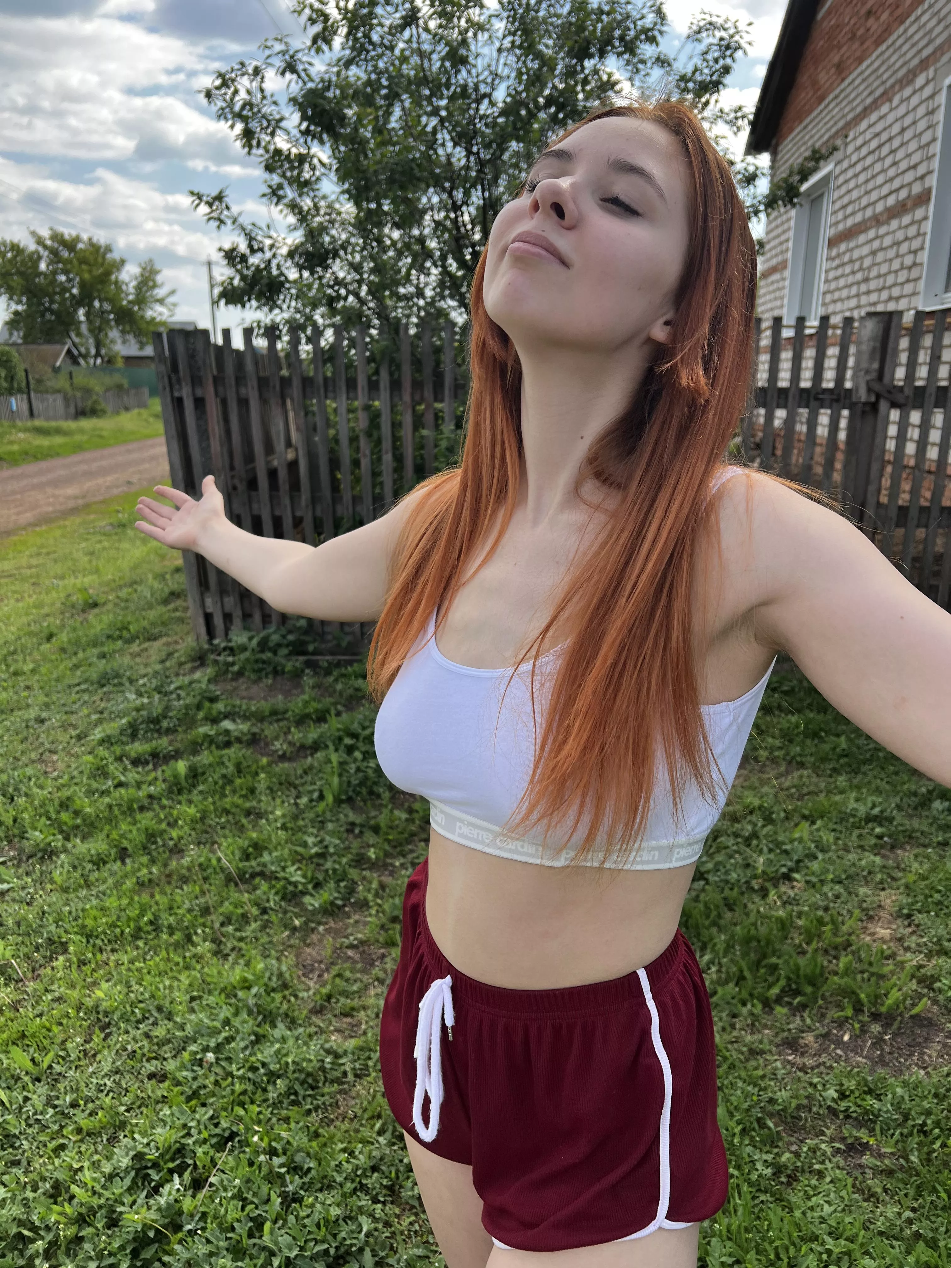 Charging solar energy before a stormy night 🌳 posted by Dasharkiss_real