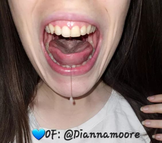 Drink my saliva or I'll lick all over your face 😈👅💦[oc] by Diannafeetok