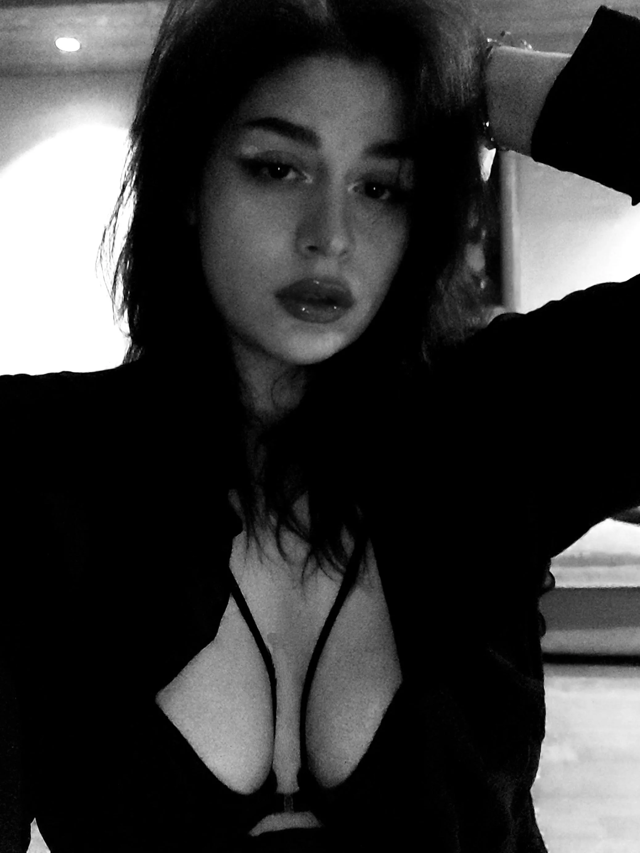 faded and jaded 21F posted by despicablefailure11