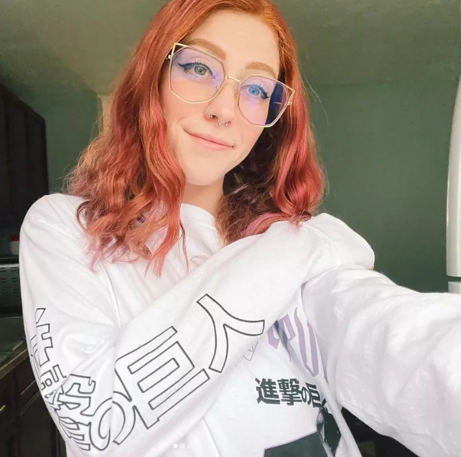 Felt cute and wanted to start sharing on reddit posted by cherrrybomb420