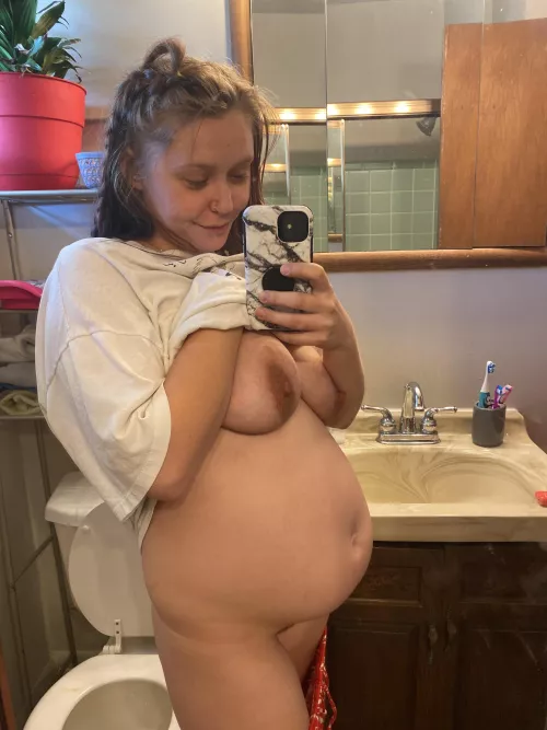 Good morning from this horny momma by Candycakes14