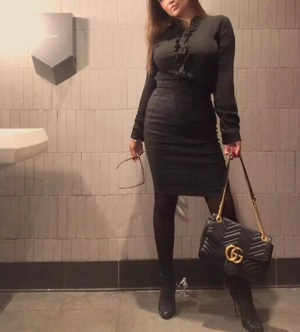 Got a lot of looks today posted by LatinaSeven7