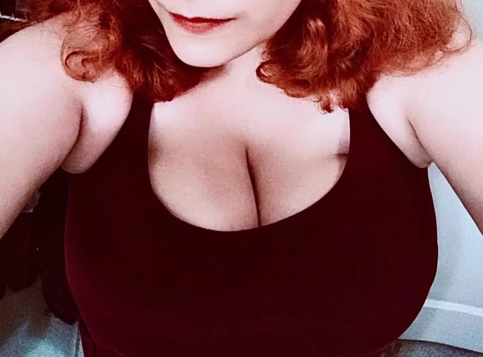 Happy Titty Tuesday! posted by Usernamessuck765