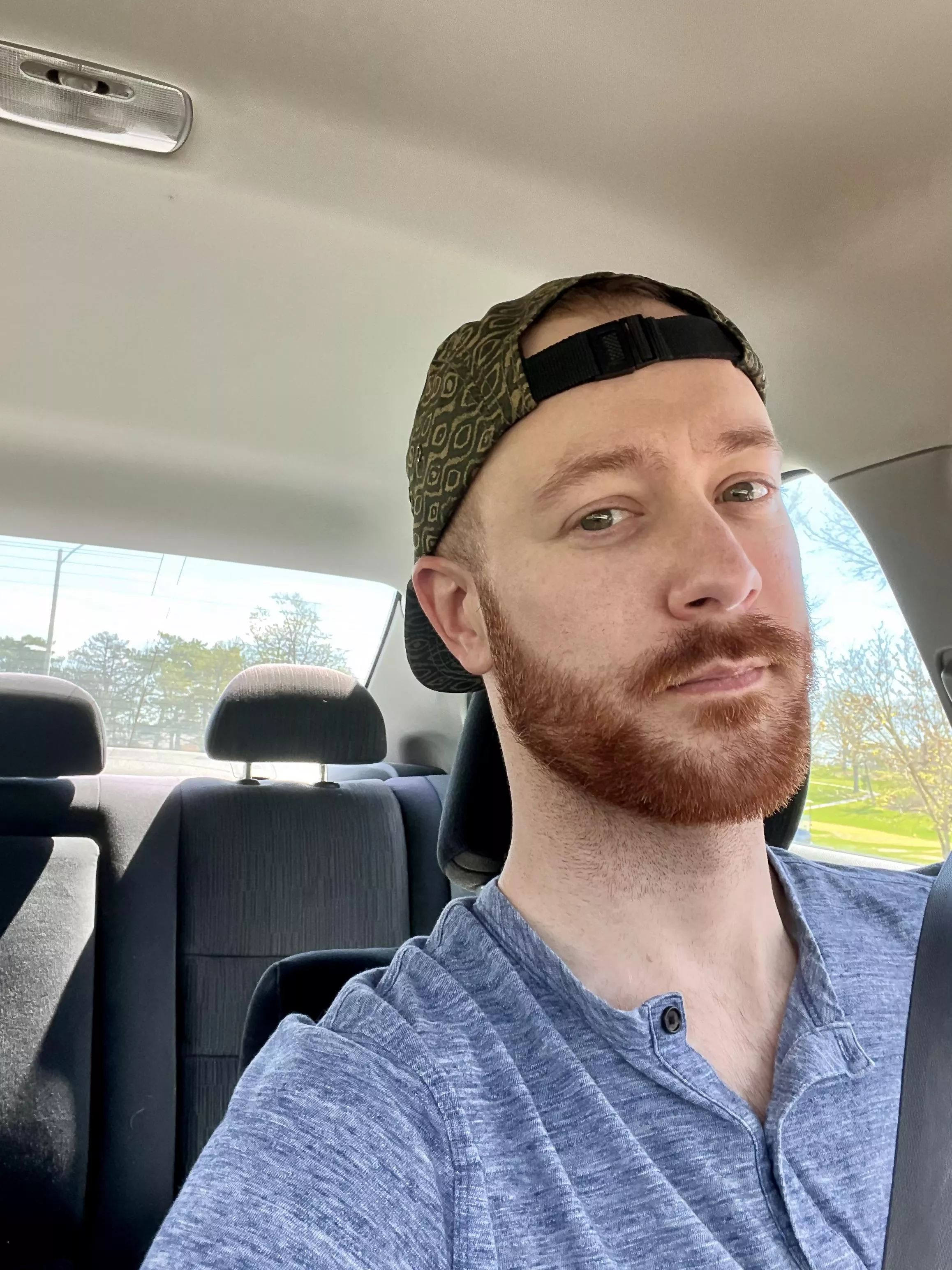 hey 😊 posted by fascinogenic