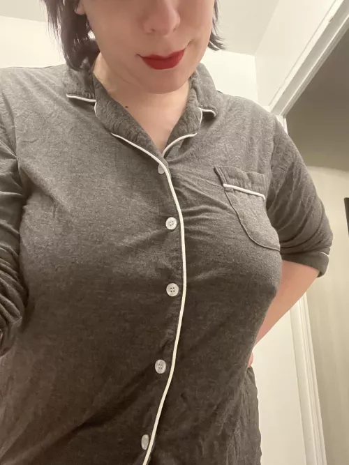 Home is where the bra comes off 😊 by Chr0nenburger