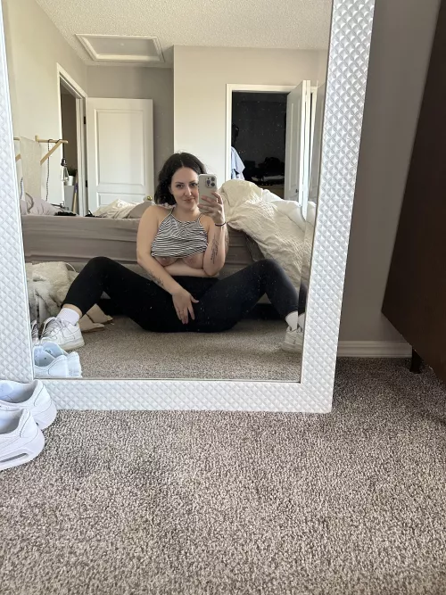 Hubby thinks I’m upstairs cleaning… by evie-zabelle